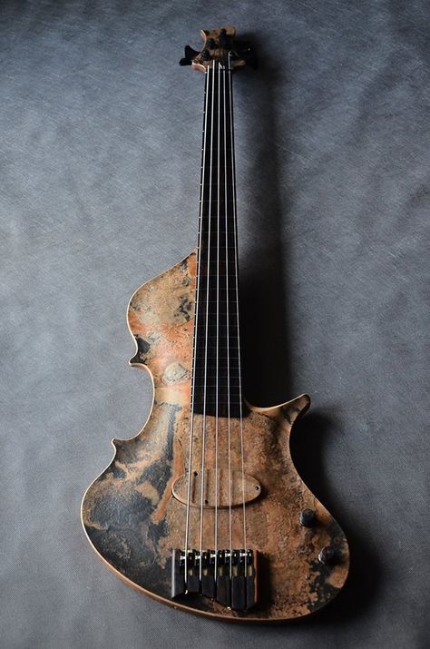 Custom Bass Guitar, Homemade Instruments, Custom Bass, Bass Ukulele, Guitar Photography, Unique Guitars, Guitar Art, Bass Guitars, Bass Player