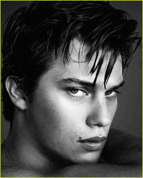 Nicholas Galitzine Plays With Knives in Hot Photo Shoot Damon Baker, Nicolas Galitzine, Henry Taylor, Jamie Bamber, Private Gym, Nick Galitzine, Christopher Abbott, Alex Henry, Clint Walker