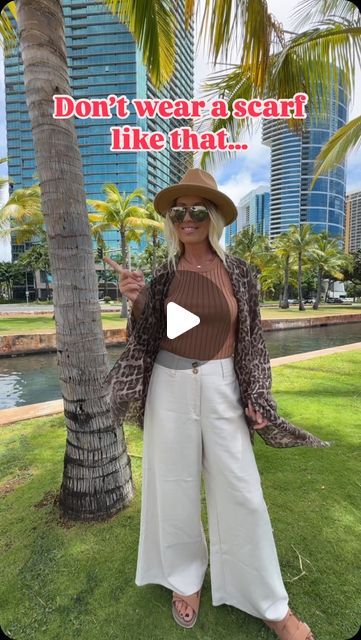 Monica D 🌺 Hawaii 🏖 Beach on Instagram: "Want to rock a stylish cardigan without spending a fortune? * Transform your sarong , pareo or oversized scarf into a trendy cover up ! Just toss it over your shoulders, tie the bottom ends together and voila! You‘ve got sleeves that‘ll keep you warm and looking fabulous! * Comment SCARF for outfit details 🔗  This scarf is $9.97 !" How To Use A Scarf As A Cover Up, Tie A Scarf Into A Shirt, Dressing Hacks, Scarf Cardigan, Styling Clothes, Beach Scarf, Ways To Wear A Scarf, Hawaii Beach, Oversized Scarf