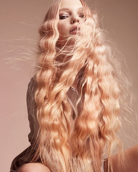 Crimped Hair, Hair Photography, Editorial Hair, Voluminous Hair, Hair Shows, Beauty Shoot, Long Blonde, Hair Collection, Favorite Hairstyles