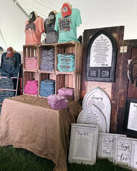 All set up and ready for day 2 of @chandelierbarnmarket in Montgomery until 4pm. The store will also be open today, 10am-3pm. Shop Local, Shop Handmade Craft Show Tshirt Booth Display Ideas, Craft Show Banner Ideas, Pop Up Boutique Display Ideas, Tshirt Vendor Booth Display Ideas, Market Setup, Craft Booth Design, Vendor Booth Display, Craft Market Display, Vendor Displays