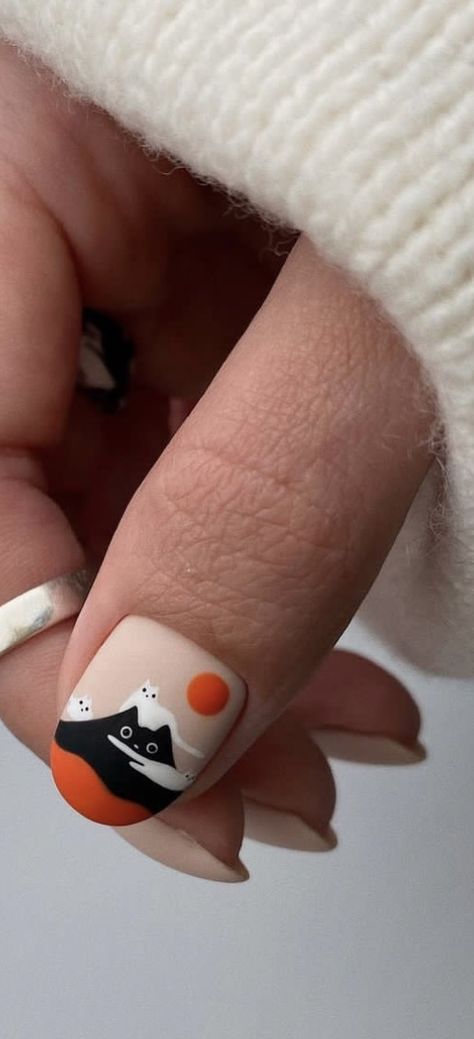 Tokyo Nail Art, Spaceship Nails, Cat Gel Nails, Goose Nails, Kitty Nails Design, Calm Nails, Mail Trends, Japanese Inspired Nails, Cat Nails Design