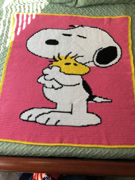 Crocheted Snoopy with Woodstock afghan for Ava Snoopy Crochet Blanket, Snoopy Crochet Graph, Crochet Snoopy And Woodstock, Snoopy Alpha Pattern Crochet, Crochet Snoopy Blanket, Snoopy Blanket, Crochet Blanket Sizes, Chevron Baby Blankets, Baby Snoopy