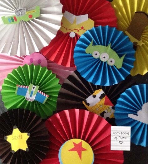 Toy Story Decorations, Pixar Party, Toy Story Crafts, Paper Hand Fans, Toy Story Party Decorations, Toy Story Baby, Toy Story Theme, Shimmer Wall, Toy Story Birthday Party