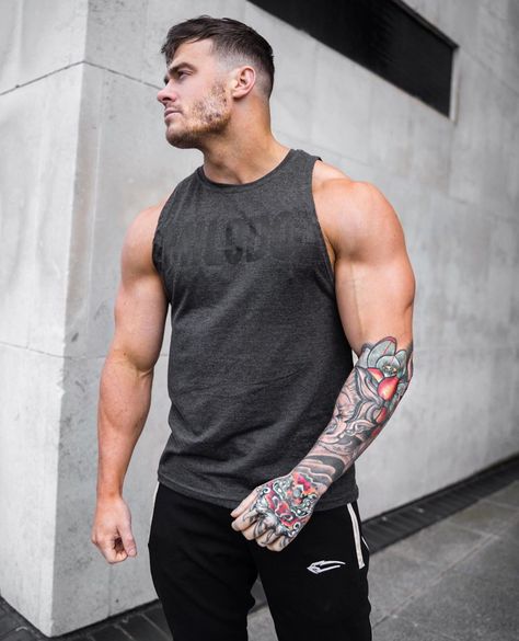 Harrison Aesthetic, Lewis Harrison, Harrison Twins, Men Aesthetic Outfits, Luxury Wear, Elegant Man, Bodybuilding Motivation, Best Friend Goals, Start A Blog