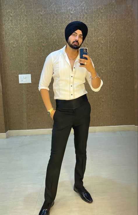 Sikh Super Model Simarjeet Nagra #model #actor #outfit #formal #style #sikh Super Model, Turban Style, Boys Shirt, Photo Pose For Man, Formal Style, Actor Model, Outfit Style, Poses For Men, Fashion Outfit