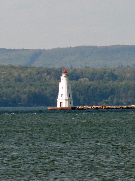 Ashland Wisconsin, To The Lighthouse, Wisconsin Travel, Lake Shore, Mackinac Island, The Lighthouse, Walk Out, The Tower, Hiking Trip