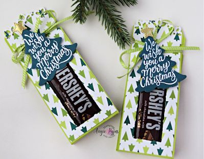 Christmas Treat Packaging, Stampin Up Hershey Bar Holder, Stampin Up Hershey Nugget Treat Holder, Christmas Treat Holders Diy, Stampin Up Treat Boxes Project Ideas, Candy Holders Diy Ideas, Stampin Up Treat Holders, Treat Holders Christmas, Hershey Nugget Treat Holders