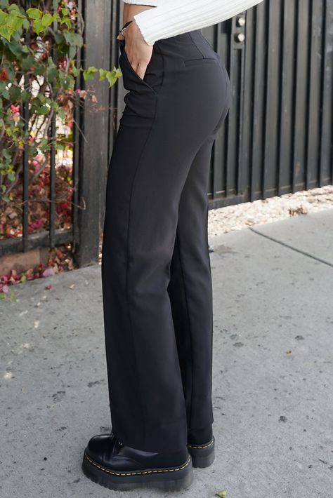 Elegant pants suits