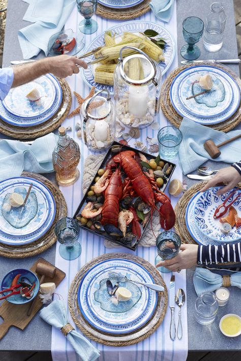 Dinner Party Menu Ideas, Seafood Dinner Party, Party Menu Ideas, Seafood Boil Party, Seafood Party, Lobster Dinner, Date Night Dinners, Dinner For 2, Coastal Dining