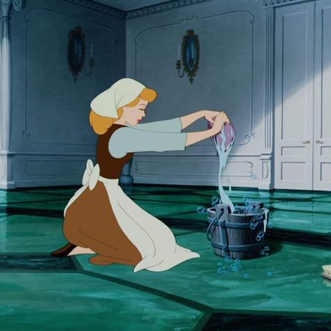 Cinderella Cleaning, Disney Au, Disney Icons, Cinderella Disney, Princess Cartoon, Old Disney, Disney Aesthetic, Disney Princess Art, Princess Art