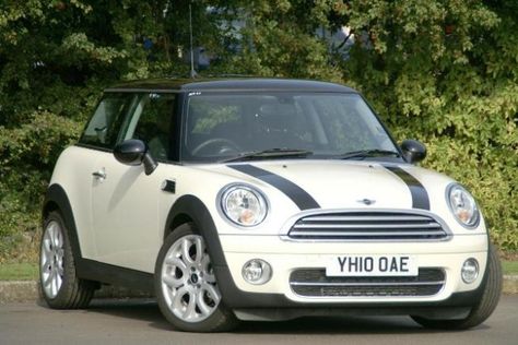 Pepper White Van Ideas, Mini Coopers, Vroom Vroom, My Dream Car, Mini Me, Mini Cooper, Minion, Dream Cars, Suv Car