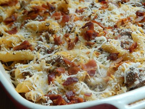 Bacon cheeseburger pasta bake by drizzle me skinny Ww Casseroles, Bacon Cheeseburger Pasta, Lite Meals, Drizzle Recipe, Ww Dinner, Cheeseburger Pasta, Summer Potluck, Healthy Beef, Eating Better