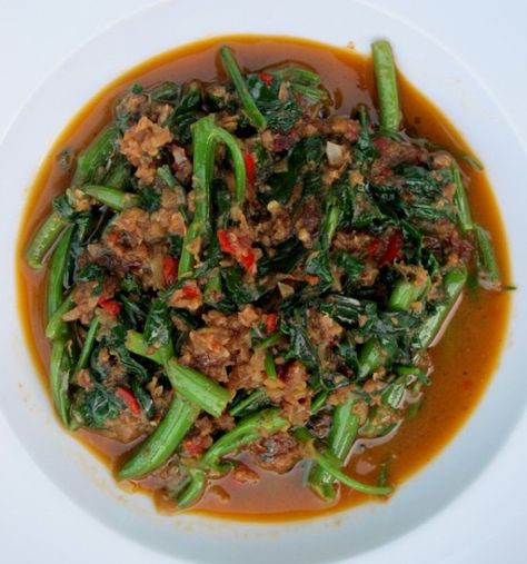 Sambal Kangkong | the muddled pantry Sambal Kangkong, Kangkong Recipe, Dried Chillies, Vegetable Dish, Malaysian Food, Tasty Vegetarian Recipes, Chinese Dishes, Food Videos Cooking, Asian Food