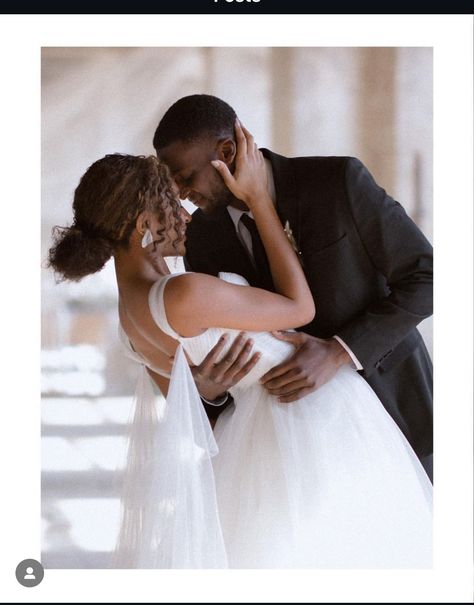 Short Groom Tall Bride, Short Groom Tall Bride Photo Ideas, Short Groom, Tall Bride, Husband Photos, Wedding Portrait Poses, Goth Wedding, Photography Styles, Wedding Photography Styles