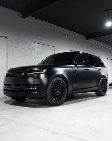 Black Matte Range Rover, Matte Black Range Rover Sport, Matte Black Range Rover Aesthetic, Range Rover 2024 Black, Range Rover Black Matte, Black And White Range Rover, Range Rover Lumma Clr Rs, Matte Range Rover, Blacked Out Range Rover