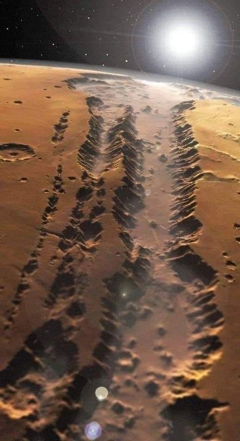 Amazing! 🤯 Valles Marineris is... - The beauty of the earth Nasa Rocket Launch, Planet Pictures, Mars Colony, Planet Mars, 100 Km, The Martian, Of The Earth, Solar System, Homework