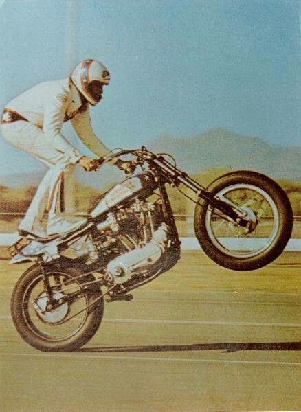 Evil 70s Motorcycle, Evil Kenevil, Evil Knievel, Evel Knievel, Man Myth Legend, Motorcycle Culture, Cool Motorcycles, Vintage Motorcycles, The Good Old Days