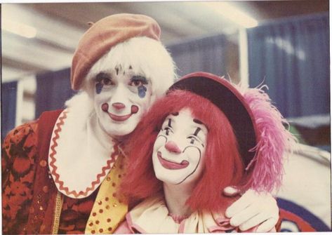 70s Clown, Vintage Clowns, Circus Costumes, Circus Costume, Vintage Clown, Circus Clown, Clowning Around, Clown Makeup, Boom Boom