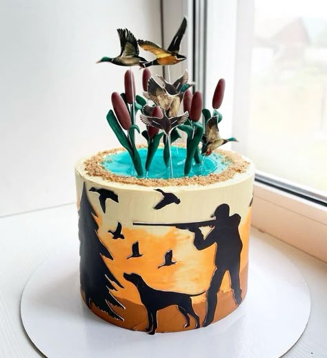 Duck Hunting Cakes, Hunting Birthday Cakes, Groomsman Cake, Cake Decorating Party, Hunting Cake, Hunting Birthday, Buttercream Decorating, Happy 6th Birthday, Unicorn Birthday Cake