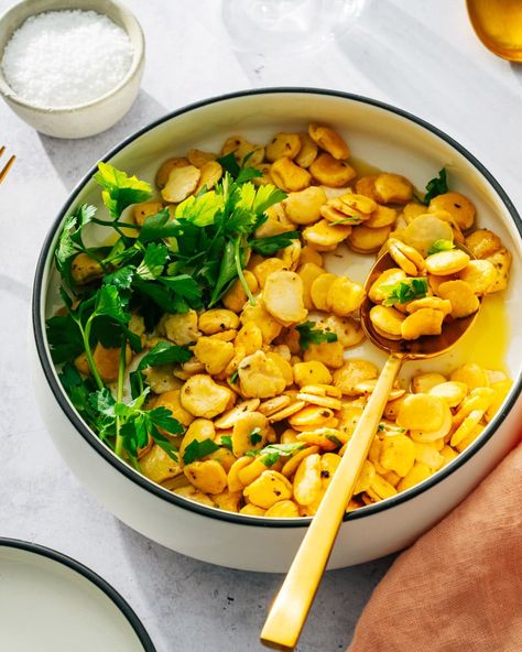 Lupini beans are a tasty legume that's a great source of plant-based protein! Here's more about this ingredient and how to use it in recipes. #lupini #lupinibeans #lupin Lupine Beans Recipe, Lupin Beans Recipe, Lupine Beans, Lupini Beans Recipe, Bean Soup Crockpot, Lupini Beans, Flake Recipes, Best Fish Recipes, Winter Salad Recipes