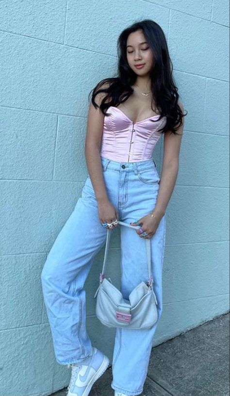 Pink Corset Outfit Ideas, Pink Corset Outfit, Outfits Night Out, Corset Outfits, Corset Outfit, Boujee Outfits, Denim Diy, Asian Outfits, Baddie Outfits Casual