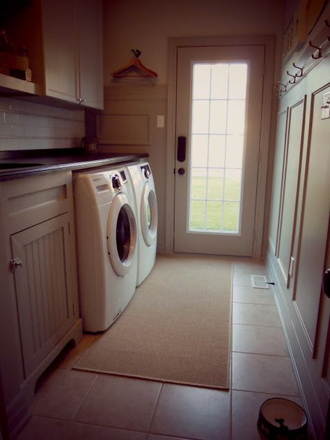 . Laundry/mudroom Ideas, Kitchen Rugs Sink, Laundry Room/mudroom, Bathroom Niche, Laundry Room/mud Room, Laundry Ideas, Pantry Laundry, Entrance Way, Mudroom Laundry Room