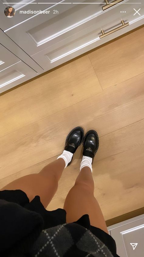 Prada Loafers Outfit, Loafers Aesthetic, Madison Beer Instagram, Madison Beer Style, Madison Beer Outfits, Prada Loafers, Beer Outfit, Loafers Outfit, Aesthetic Shoes