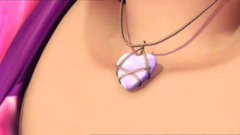 Diamond Necklace Gift, Susanoo Naruto, Barbies Pics, Barbie Images, Estilo Indie, Friendship Necklaces, Barbie Princess, Barbie Dream, Barbie Movies