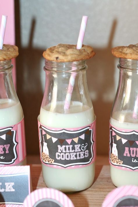 Milk and Cookies Party: Aubrey's Cookie Shop. Check out this fun and girly Milk and Cookies Party!.  Be sure to check out all of our Milk and Cookies party Ideas and inspiration. #milkandcookies #partyideas #cookies #partyplanning #partyfood Milk And Cookie Bar, Milk And Cookies Cake, Milk And Cookies Party, Milk And Cookies Birthday, Cookie Birthday Party, Cookie Shop, Cookies Party, Cookies Birthday, Cookies Theme