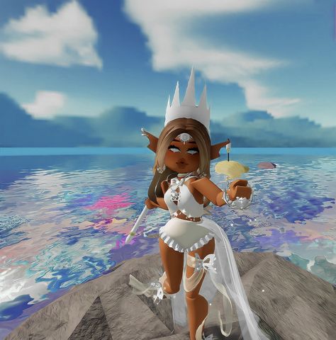 Royal High Water Outfit, Water Element Royale High, Water Fairy Outfit Royal High, Fairy Royale High, Water Fairy Royale High, Royale High Water Fairy Outfit, Oc Wings, Royal High Water Fairy, Royal High Nature Fairy