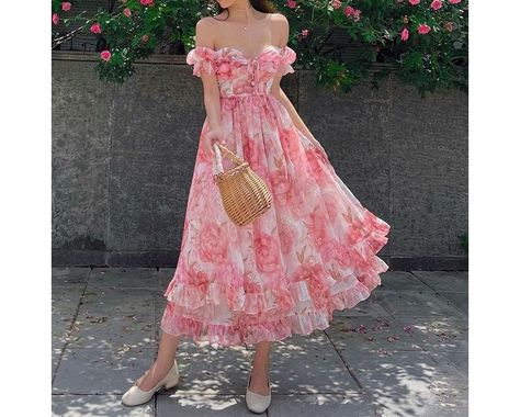 Pink Cottagecore Dress, Pink Cottagecore, Cottagecore Dress, Off Shoulder Fashion, Floral Dresses Long, Maxi Robes, Floral Print Maxi, Floral Print Maxi Dress, Fairy Dress