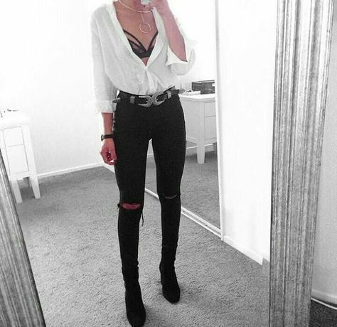 Bralette Outfit, Outfits Verano, Black Women Fashion, Edgy Outfits, Mode Outfits, Outfits Casuales, Birthday Outfit, Look Cool, Look Fashion