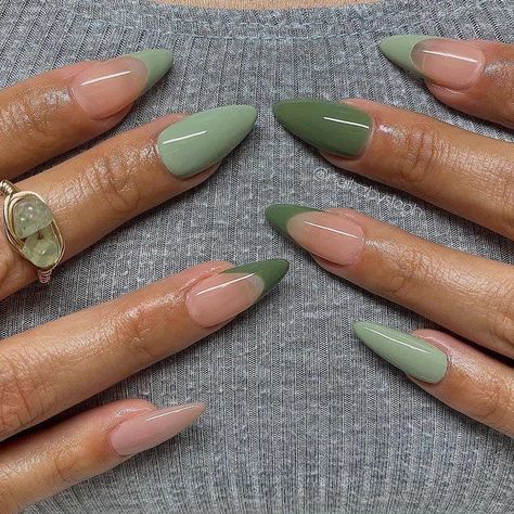 Different Shades Of Green Nails, Lil Twist, Kutek Disney, September Nails, Green Nail Designs, Nagel Tips, Green Nail, Minimal Nails, Nails 2024