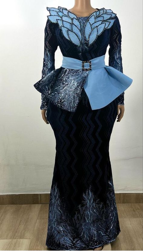 Mum Designs, Sunday Blouse, Lace Dress Classy, African Bridal Dress, Ankara Dress Designs, Native Dress, African Fabric Dress, African Print Dress Ankara, Best African Dresses