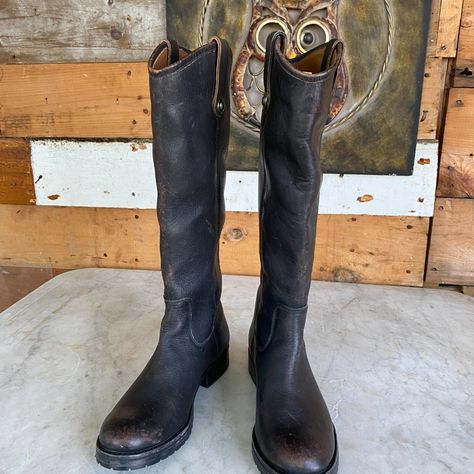 Nwt (Not Box) Frye Melissa Knee High Boots. These Are A Women's Size 7 In A Regular Width. They Are A Very Lightly Distressed Black Leather With Double Soles. The Perfect Boot For Any Outfit! Frye Boots Outfit, Brown Buckle Boots, Thrift List, Frye Melissa Boots, Frye Harness Boots, Boots Fall Ankle, Women's Motorcycle Boots, Boots Tall, Brown Riding Boots