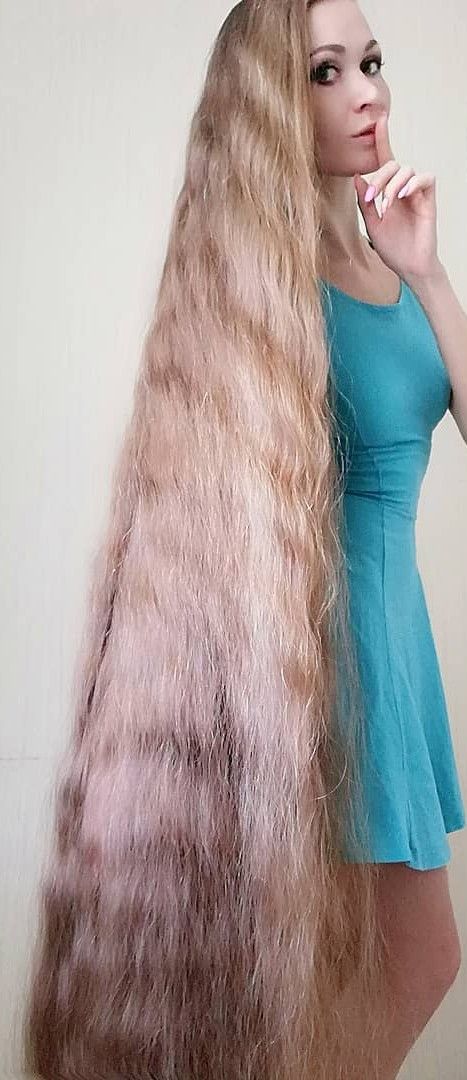 Graduation Hairstyles With Cap, Hair Job, Cotton Candy Hair, Really Long Hair, Hair Girls, Graduation Hairstyles, Chic And Elegant, Super Long Hair, Hair Collection