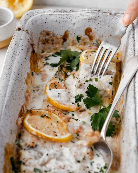 Lemon Cream Barramundi Baked Fish Dinner, Oven Baked Barramundi, Easy Barramundi Recipe, Barramundi Dishes, Baked Barramundi, Grilled Barramundi, Barramundi Fish, Barramundi Recipes, Fish Dinner