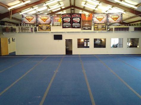 Main gym view from the front Gym Layout, Cheer Gym, Cheer Extreme, Dance Gym, Gym Ideas, Love To Meet, Radio Station, Layout, Gym