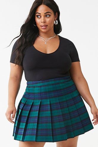 Plus Size Pleated Plaid Mini Skirt Plus Size Plaid Skirt Outfit, Plus Size Mini Skirt Outfit, Skirt Fall Outfits, Styling Plus Size, Plus Size Plaid Skirt, Fall Outfits Plus Size, Plus Size Mini Skirt, Tulle Skirts Outfit, Plaid Skirt Outfit