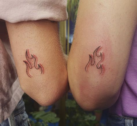 pinterest: hezzprice Cuff Tattoo, Bestie Tattoo, Flame Tattoos, Hand Tats, Fire Tattoo, Tattoo Apprentice, Fire Flame, Women's Tattoo, Matching Tattoo