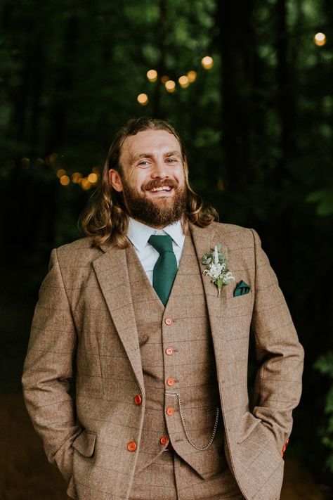 Green Suit Brown Tie, Cottage Core Groom Suit, Brown And Green Groomsmen Attire, Brown Suit With Green Tie, Green Brown Wedding Theme, Brown Tweed Suit Wedding, Brown And Green Suit, Green And Brown Wedding Theme, Tweed Suit Men