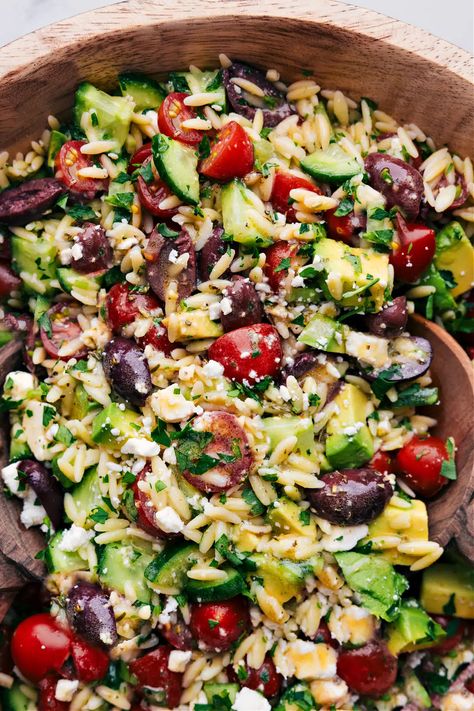 Mediterranean Orzo Salad - Chelsea's Messy Apron Mediterranean Orzo Pasta Salad, Teriyaki Chicken Salad, Mediterranean Orzo Salad, Mediterranean Orzo, Best Chicken Salad Recipe, Greek Orzo Salad, Mediterranean Pasta Salads, Orzo Salad Recipes, Chelsea's Messy Apron