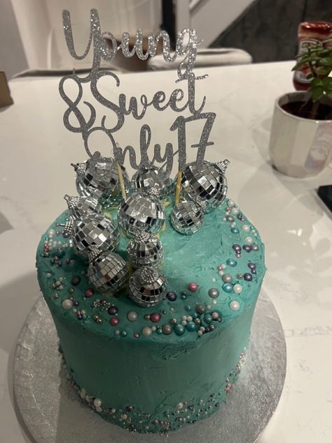 Dancing Queen Birthday Cake 17, 17 Birthday Cake Dancing Queen, Dancing Queen Cupcakes, Abba Cake 17, Dancing Queen 17th Birthday Party, Dancing Queen Only 17 Birthday, 17th Birthday Ideas Dancing Queen, Dancing Queen Only 17 Cake, Dancing Queen Young And Sweet Only 17 Cake