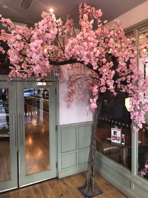 Cherry Blossom Decor, Dream Bedroom Inspiration, Decoration Vitrine, Beauty Room Design, Salon Interior Design, Spa Room, Cafe Interior Design, Restaurant Interior Design, Cherry Blossom Tree