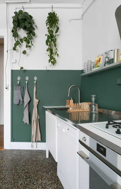 Green Kitchen Walls, Half Painted Walls, Green Painted Walls, Apartment Painting, Paint For Kitchen Walls, Gorgeous Apartment, Green Apartment, Dark Green Walls, Bedroom Wall Paint