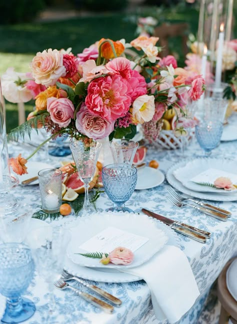 sienna-kyle-wedding-reception-table-details-0621 Cobalt Blue Wedding Colors, Wedding In California, Rustic Wedding Decorations, Mountain Backdrop, Spring Wedding Colors, Spring Wedding Inspiration, Bright Wedding, Spring Wedding Flowers, Summer Wedding Colors