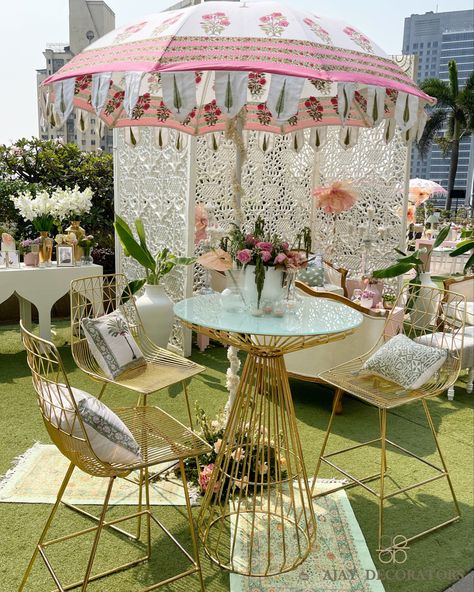 Sundowner Wedding, Pastel Table, Night Wedding Decor, Haldi Decor, Wedding Stage Backdrop, Wedding Moodboard, Wedding Furniture, Mehndi Decor, Stage Backdrop