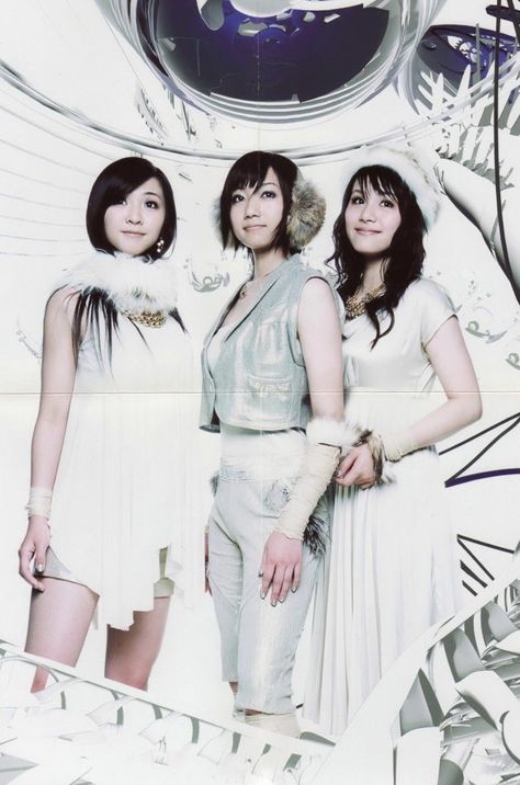 perfume jpop Perfume Jpop, I'm A Loser, 00s Fashion, Mazzy Star, Love This Song, Japanese Pop, 15th Anniversary, Electronic Dance Music, Pop Dance