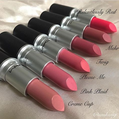 No photo description available. Mac Makeup Lipstick, Make Up Kits, Mac Lipstick Swatches, Mac Lipstick Shades, Best Lipstick Color, Mac Lipsticks, Perfect Lipstick, Lipstick Kit, Beauty Corner